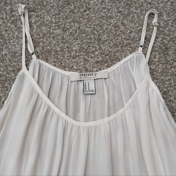 (2/$25) Forever 21 cold shoulder bell sleeve flowy cami top white - Picture 5 of 14